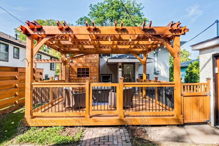 Property Photo:  3653 Roosevelt Street NE  MN 55418 