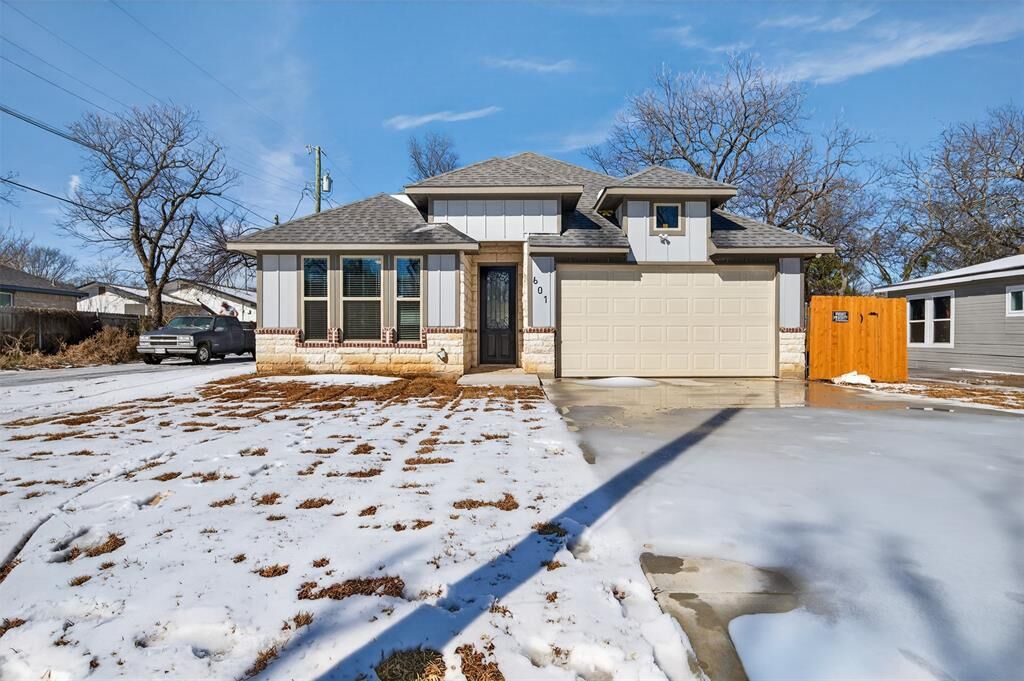 Photo de la propriété: 601 E Willingham Street TX 76031