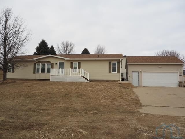 Property Photo: 333 Sunset IA 51039