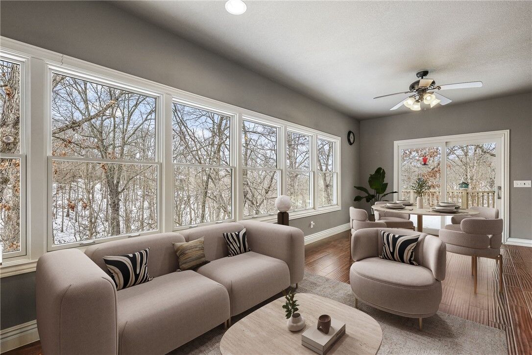 Property Photo:  24 Kirkliston Lane  AR 72715 