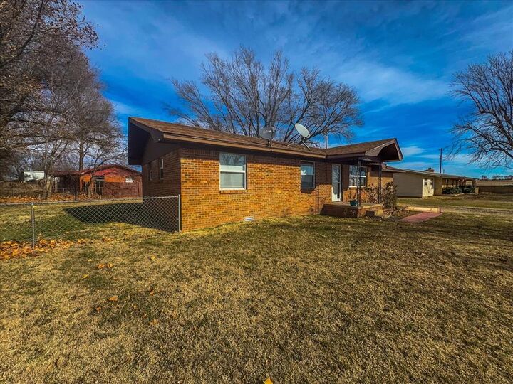 Property Photo: 25025 100th Street OK 73057