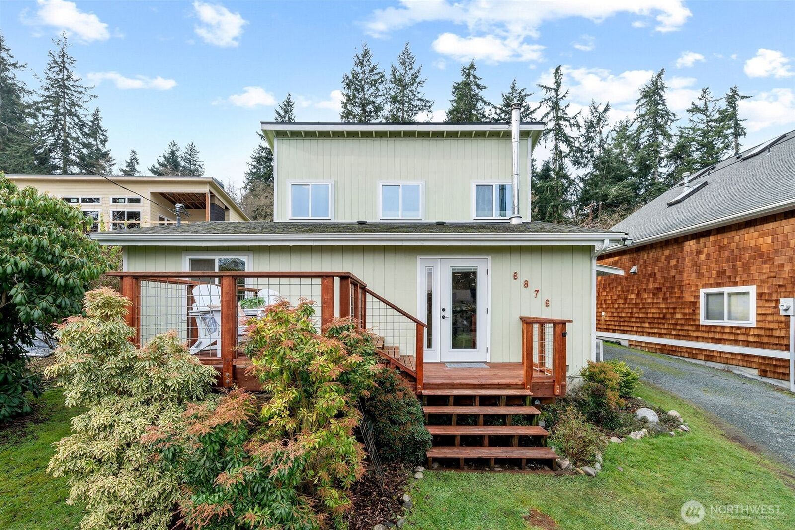 Property Photo: 6876 Helena Street WA 98236