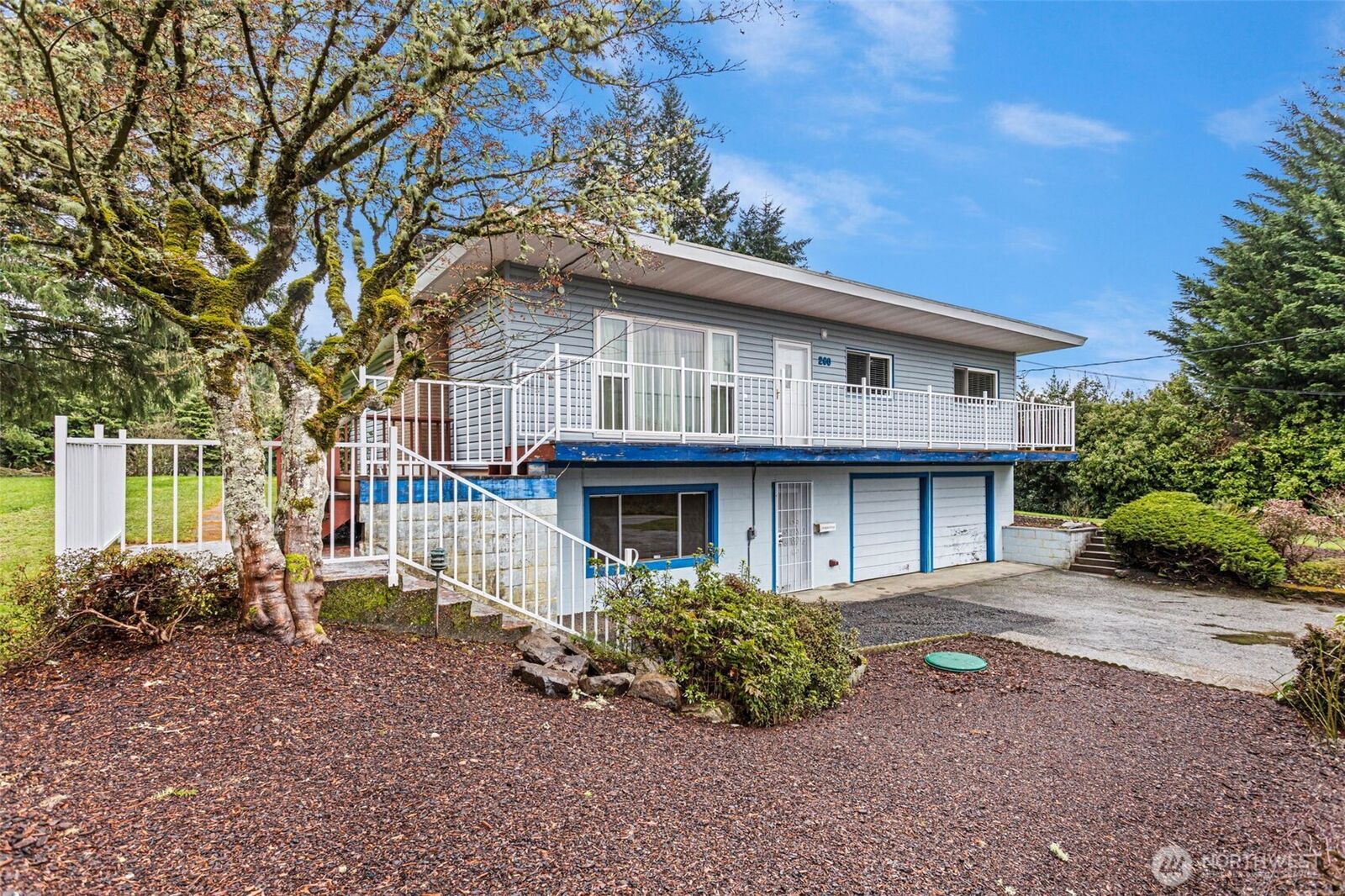 Property Photo:  260  Melcher Street W  WA 98366 