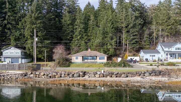 Property Photo:  4710 NE North Shore Road  WA 98528 