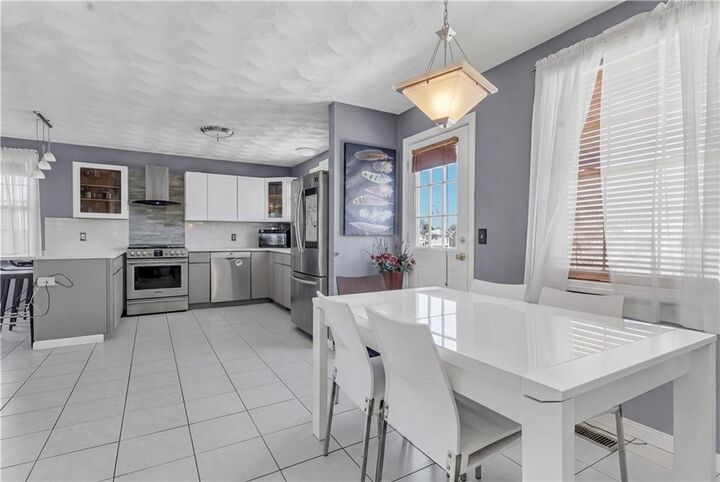 Property Photo:  414 Rhode Island Avenue  RI 02895 