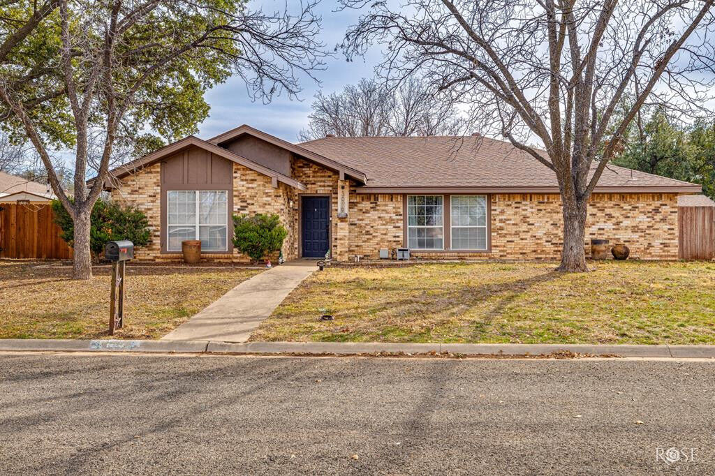 Property Photo:  3019 Sierra Drive  TX 76904 
