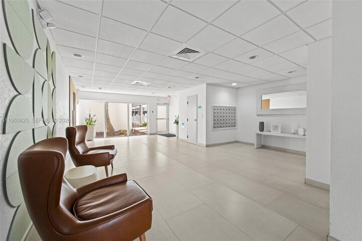 Property Photo: 1665 Bay Rd 518 FL 33139