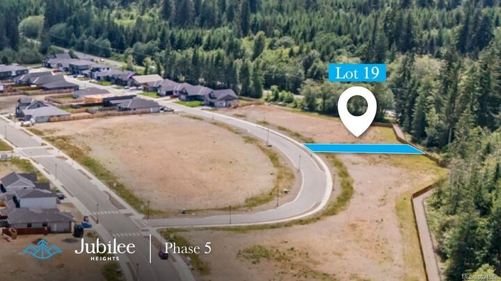741 Salmonberry St — photo 1