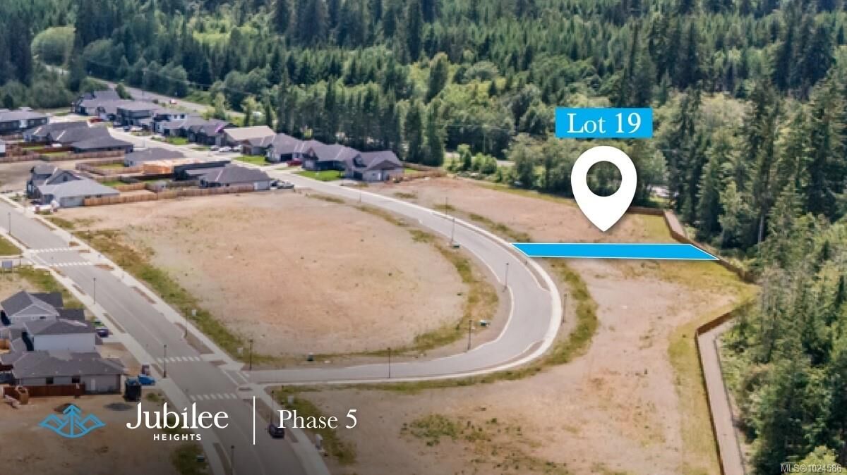 Property Photo: 741 Salmonberry St BC V9H 0G1