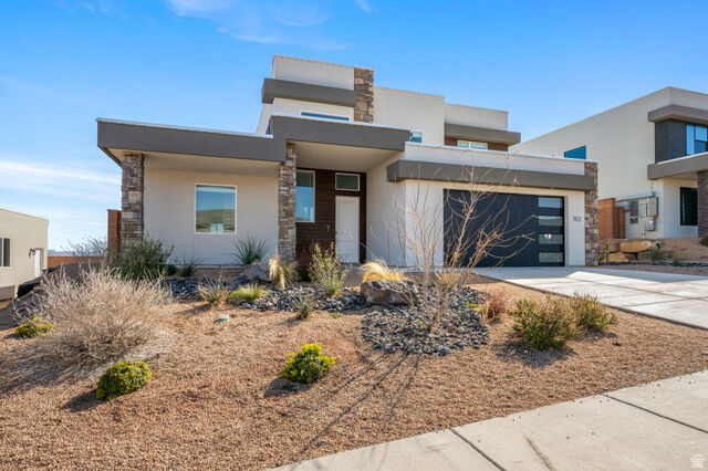 Property Photo: 763 S Mincio Cir UT 84770