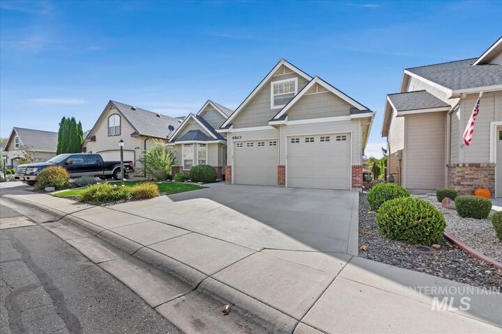 Property Photo:  6803 E Greens Dr  ID 83687 