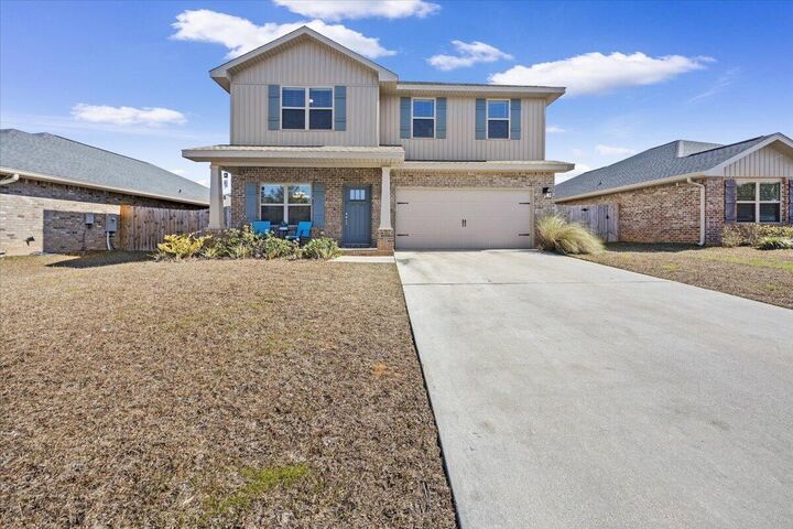 Property Photo:  121 Ridgeway Circle  FL 32536 