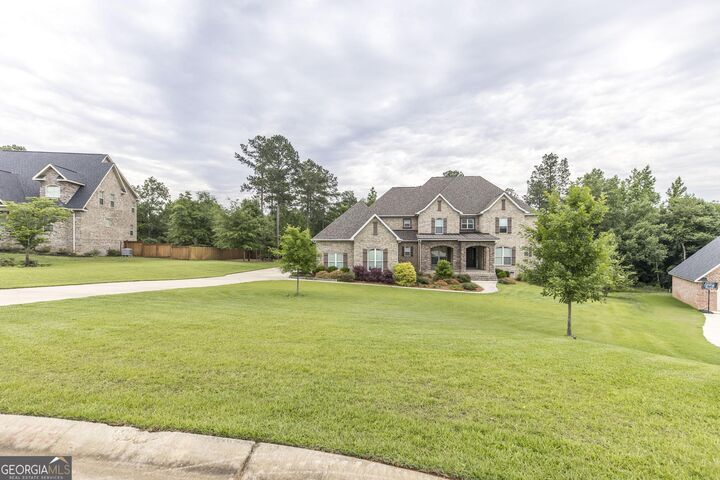 Property Photo:  223 Yale Circle  GA 31005 