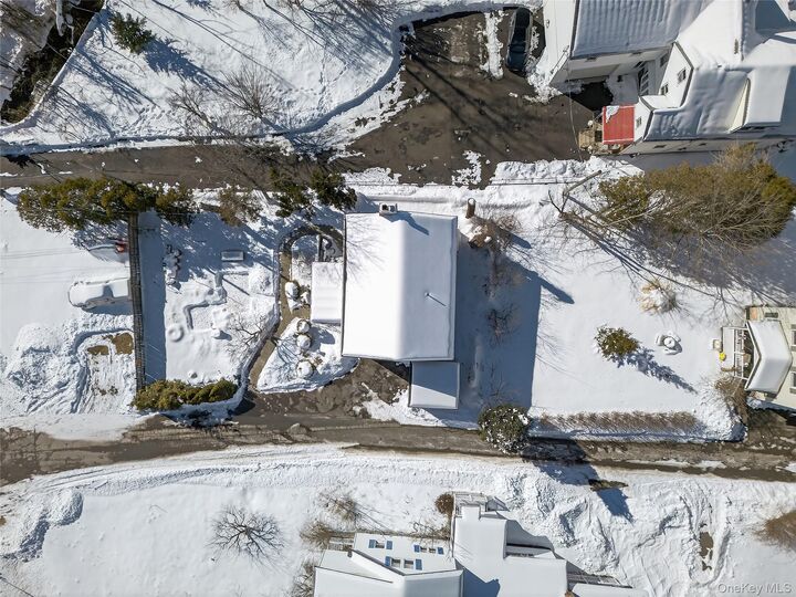 Property Photo:  1718 E Main Street  NY 10547 