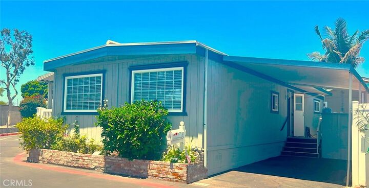 Property Photo:  311 Concord Lane  CA 92660 