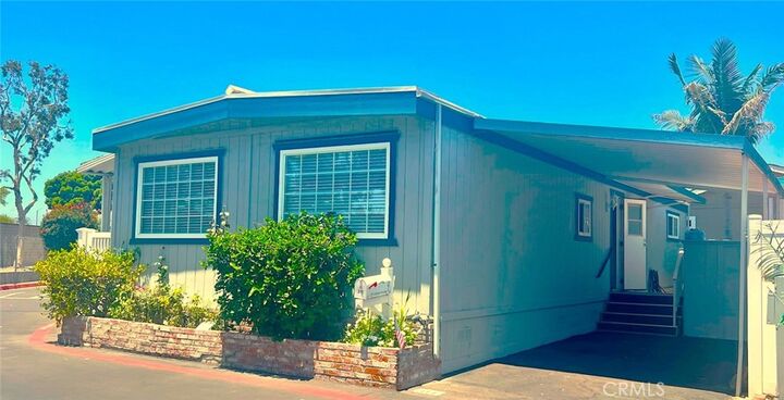 Property Photo:  311 Concord Lane  CA 92660 
