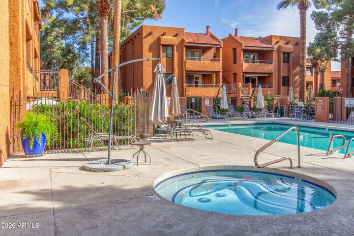 Property Photo: 4704 E Paradise Village Parkway 226 AZ 85032