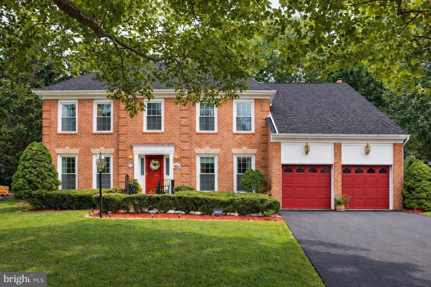 Property Photo:  600 Seminole Creek Way  MD 20904 