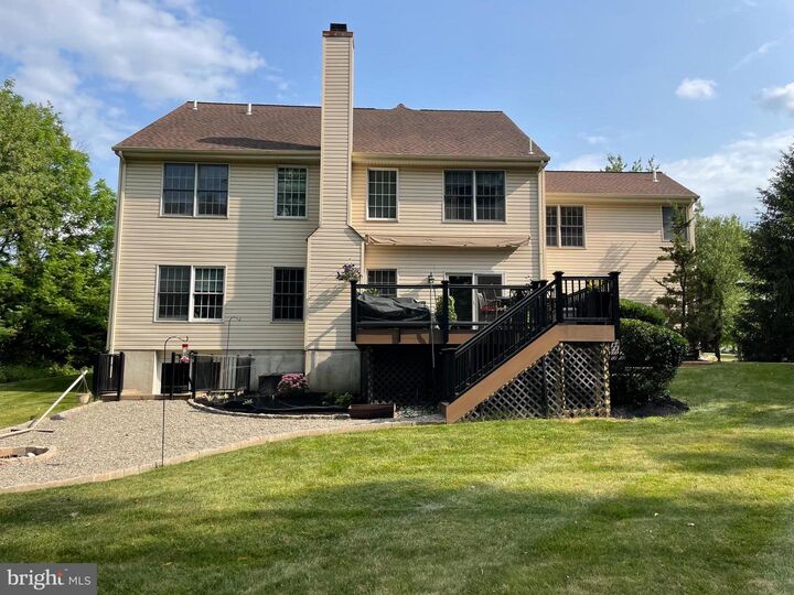 Property Photo:  1600 Clydesdale  PA 19067 
