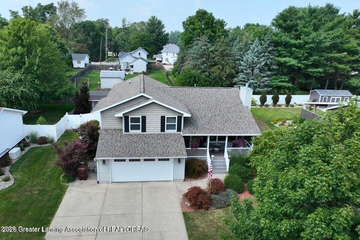 Property Photo:  106 W Oak Street  MI 48879 