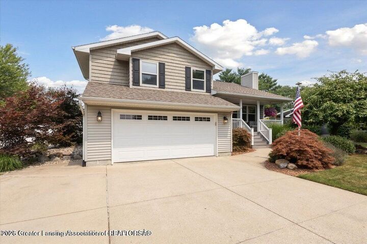 Property Photo:  106 W Oak Street  MI 48879 