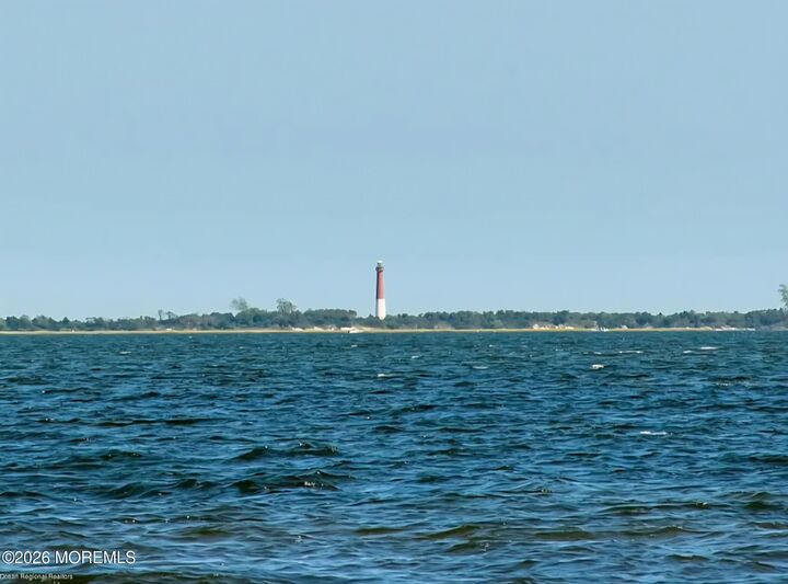 Property Photo:  18 High Tide Drive  NJ 08758 