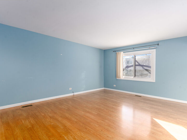 Property Photo: 1655 Trafalgar Lane IL 60504