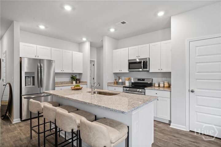 Property Photo:  102 Petalridge Way  GA 31302 