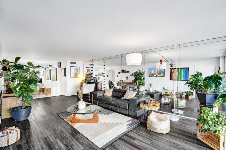 Property Photo:  1370 S Ocean Blvd 407  FL 33062 