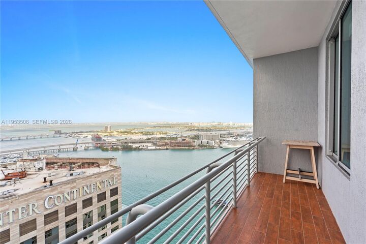 Property Photo: 335 S Biscayne Blvd Uph02 FL 33131