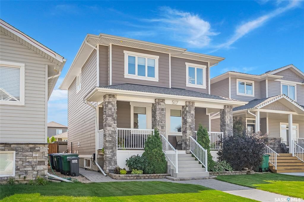 Photo de la propriété:  507 Kloppenburg Crescent  SK S7W 0P1 