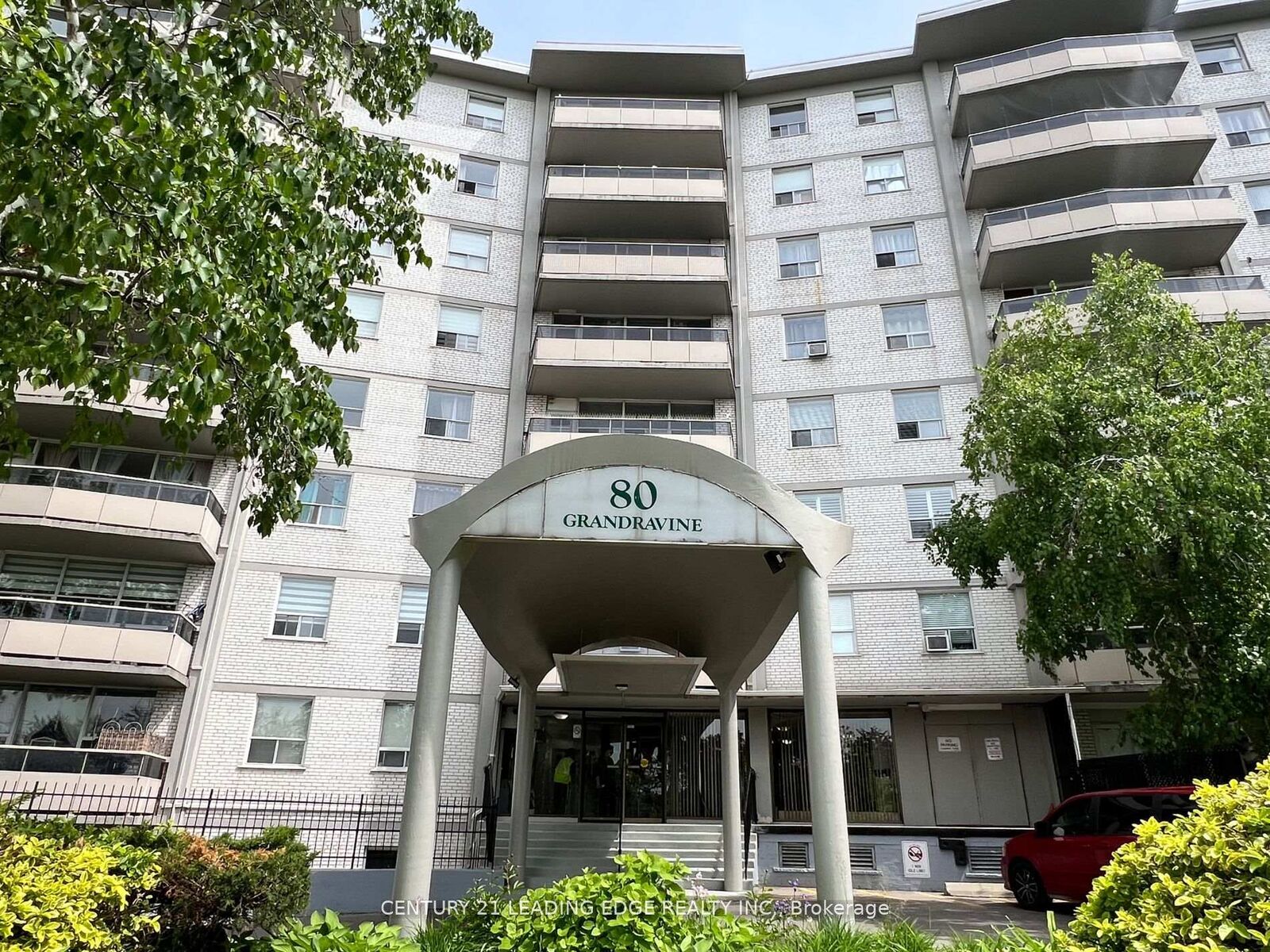 Property Photo: 80 Grandravine Drive 402 ON M3J 1B2