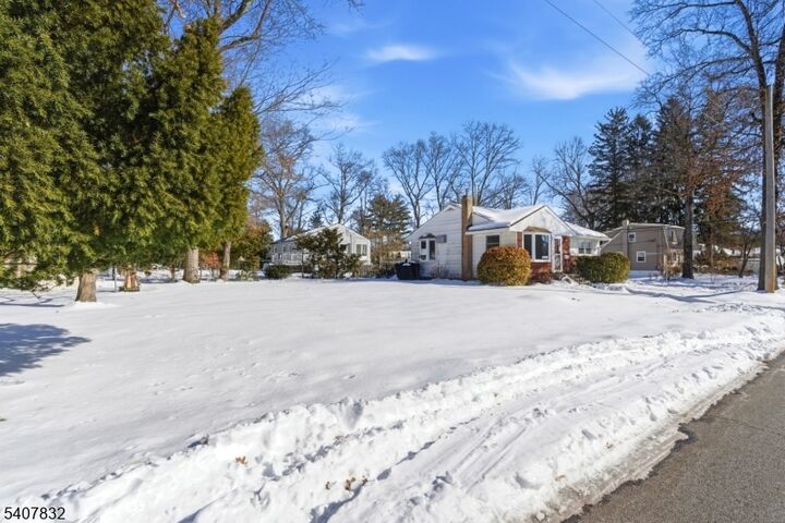 Property Photo:  11 Cypress Ave  NJ 07035 