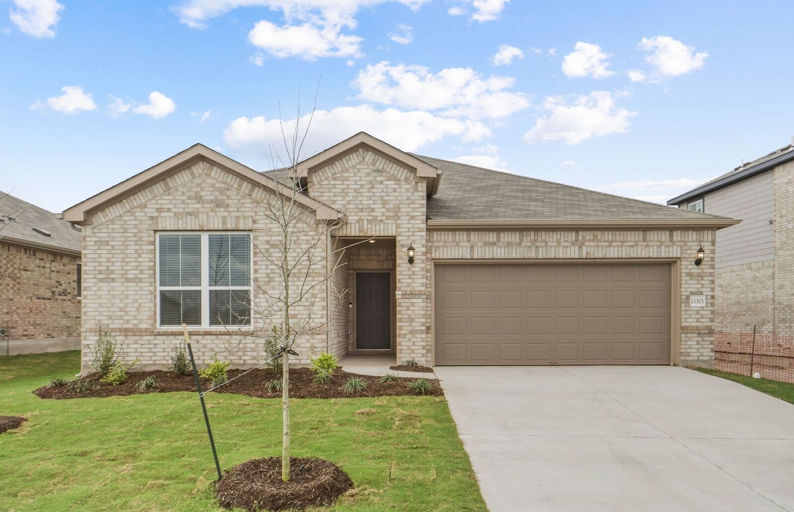 Property Photo:  13305 Cerro Castellan Trace  TX 78653 