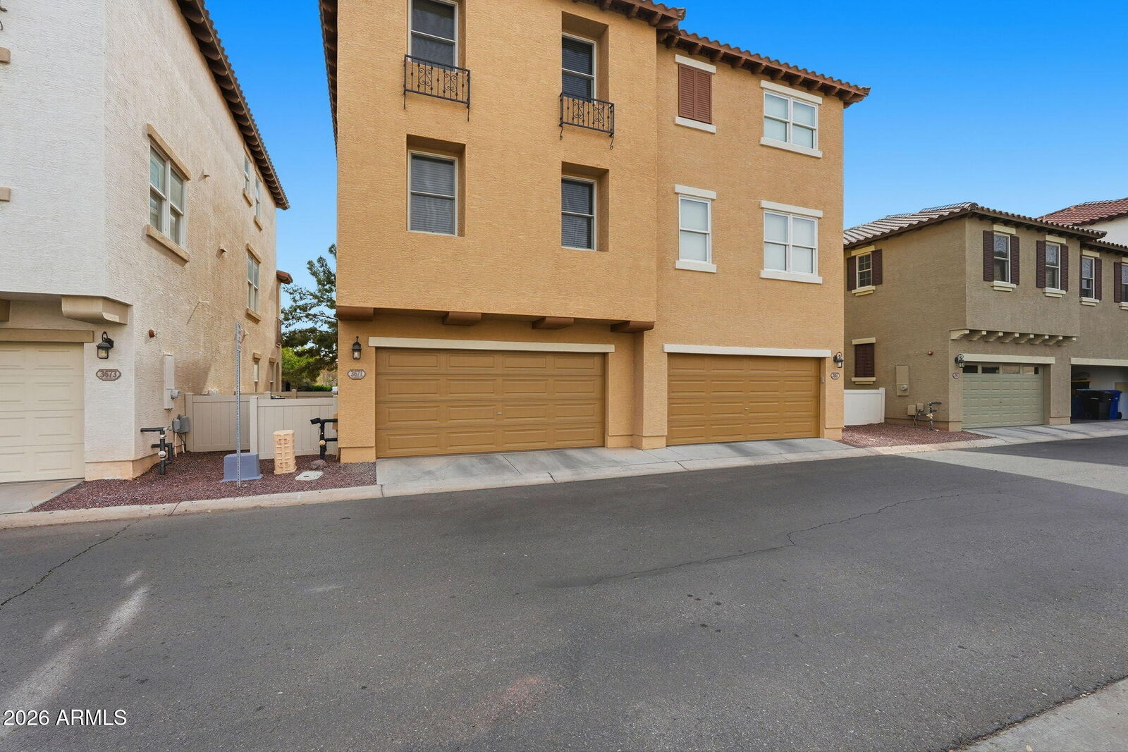 Property Photo:  3671 E Leslie Drive  AZ 85296 