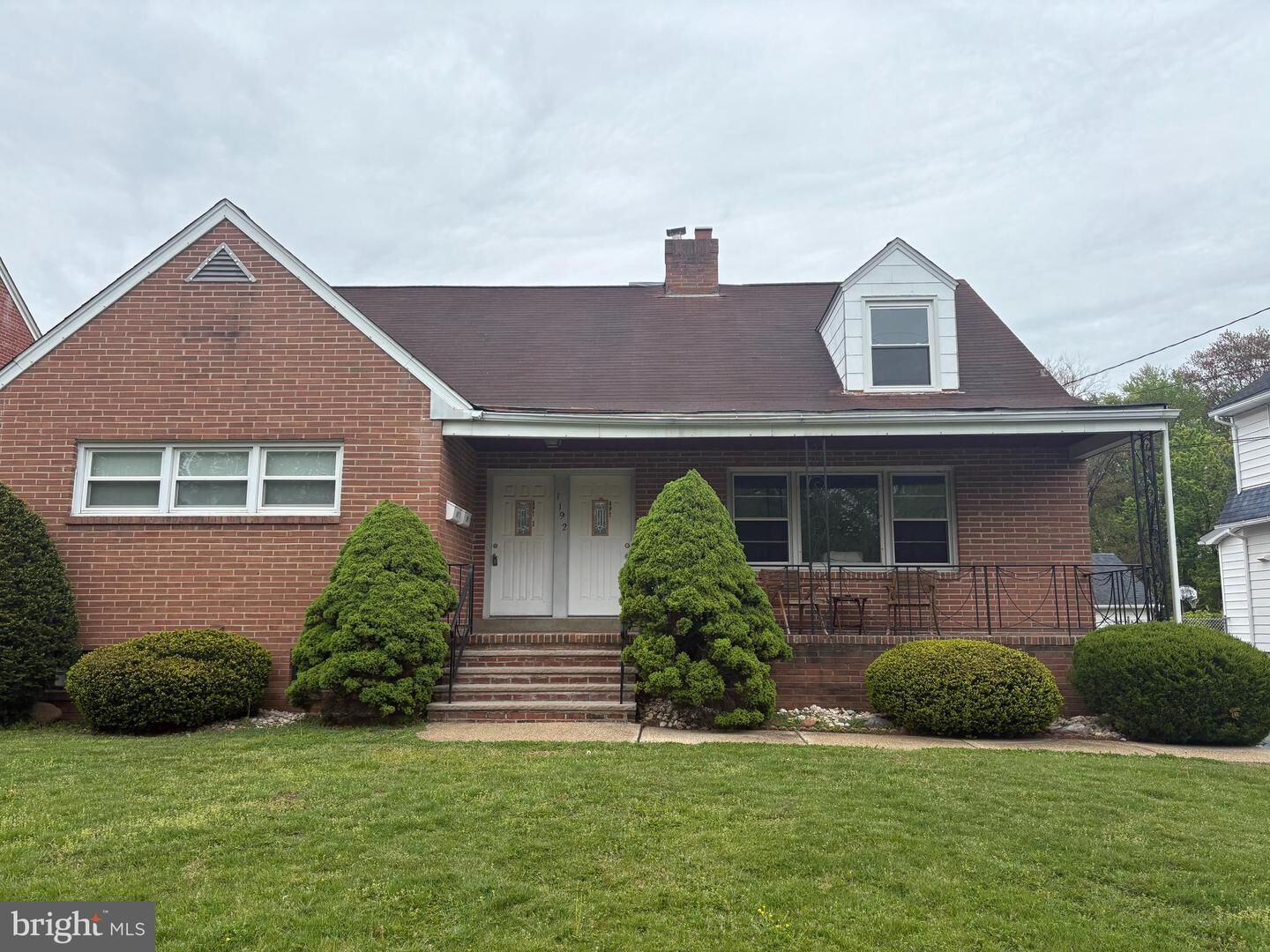 Property Photo:  1192 Parkway Avenue Apt 2  NJ 08628 