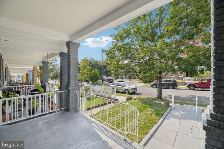 Property Photo:  729 Madison Street NW  DC 20011 