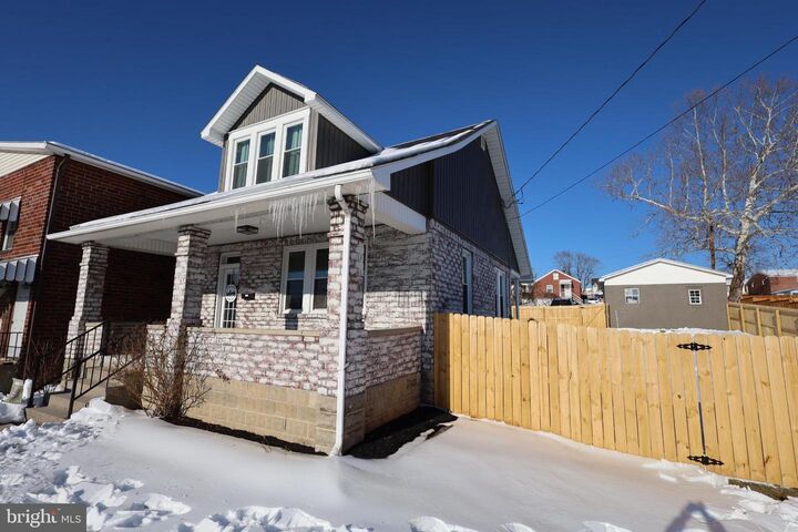 Property Photo: 1102 E Oldtown Road MD 21502