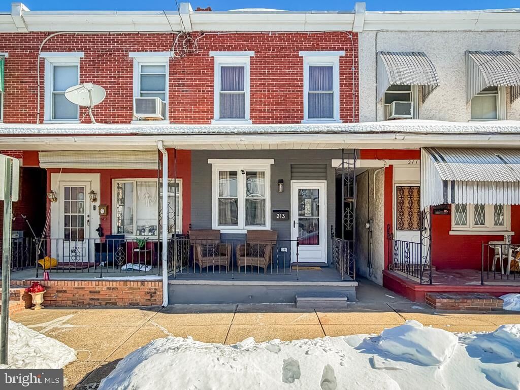 Property Photo:  213 New Brook Street  PA 19007 
