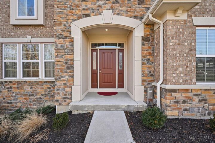 Property Photo:  4648 Swift Court  OH 45036 