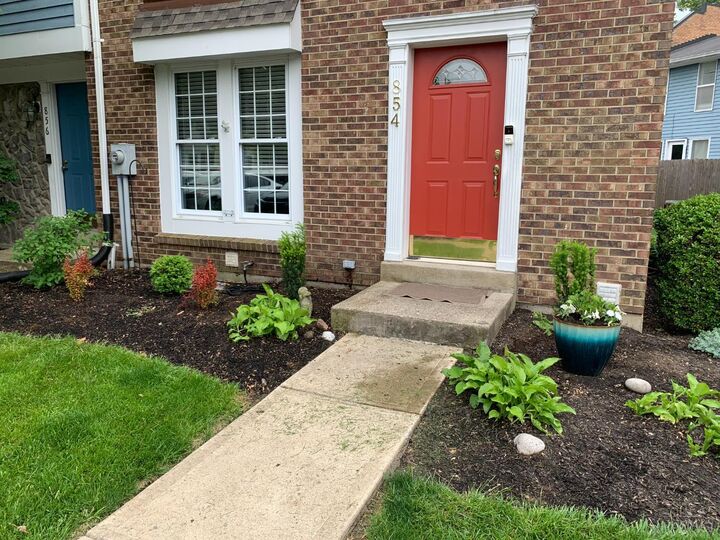 Property Photo:  854 Woodlyn Drive S  OH 45230 