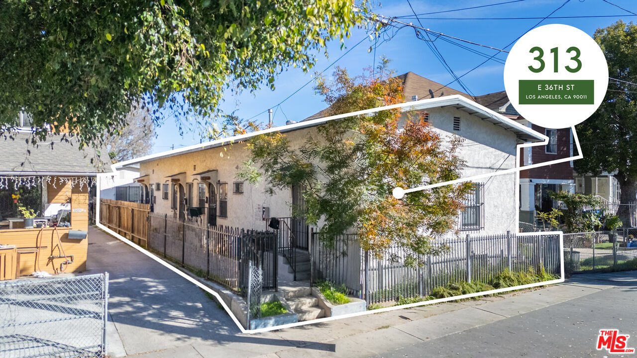 Property Photo:  313 E 36th St  CA 90011 