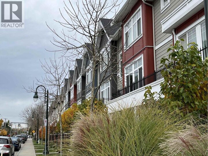 Property Photo:  4923 47A Avenue  BC V4K 0E1 