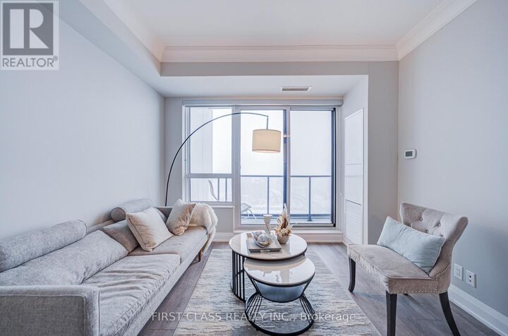 Property Photo:  18 Water Walk Drive 3106  ON L3R 6L5 