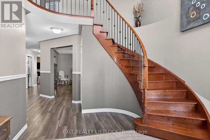 Property Photo:  1403 Ireland Drive  ON K9K 0A7 