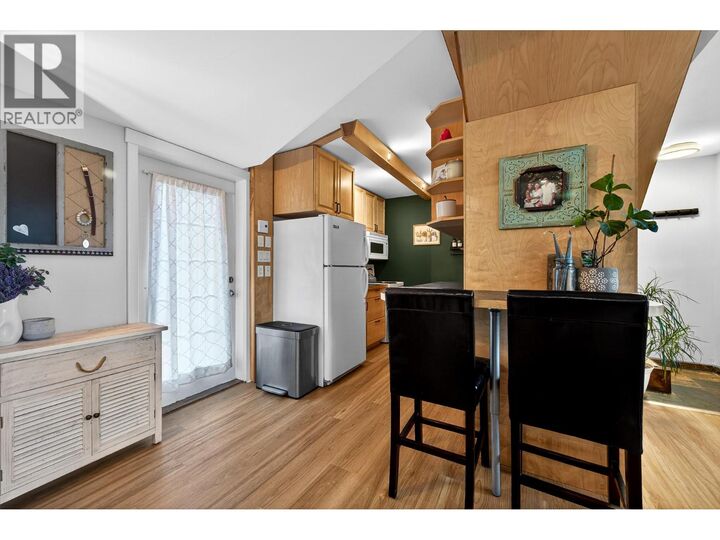 Photo de la propriété:  870 McQueen Drive 114  BC V2B 7X9 