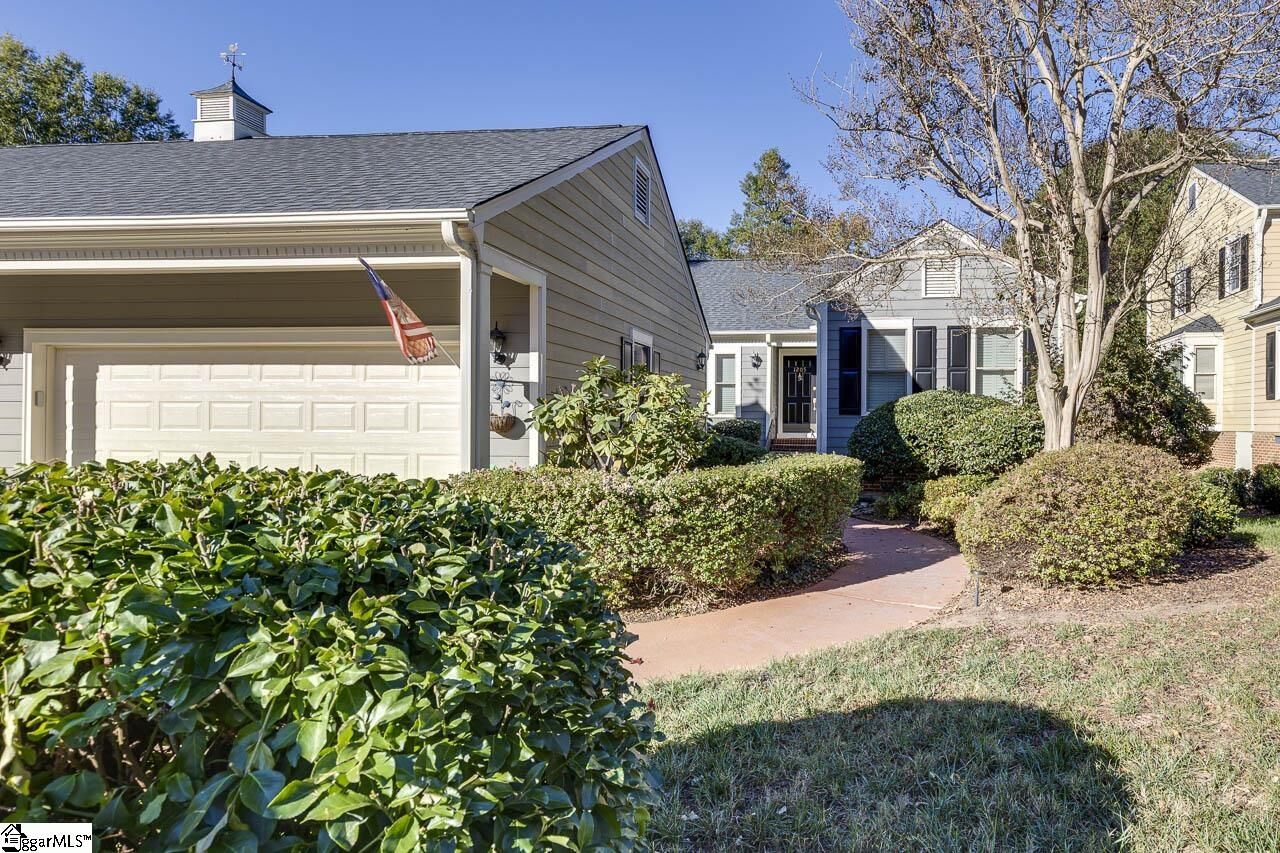 Property Photo:  1205 Shadow Way  SC 29615 