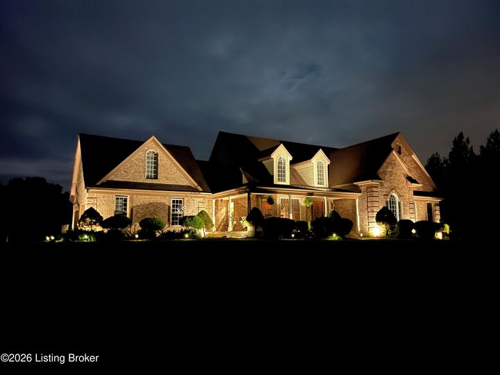 Property Photo:  2347 Fisherville Rd  KY 40022 