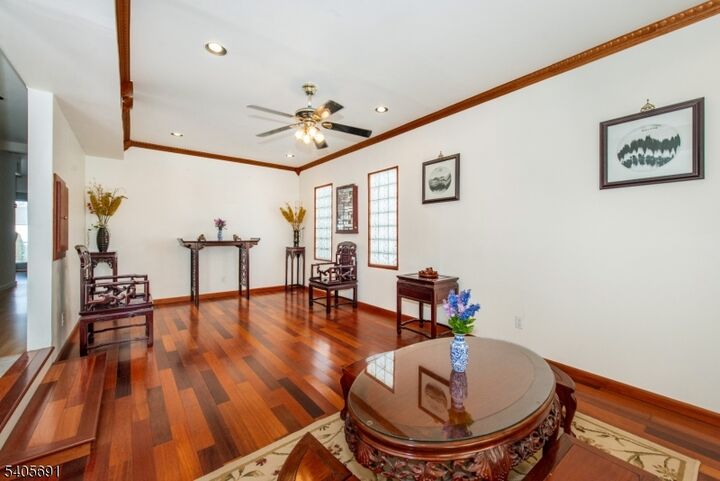 Property Photo:  8 Amara Ct  NJ 08857 