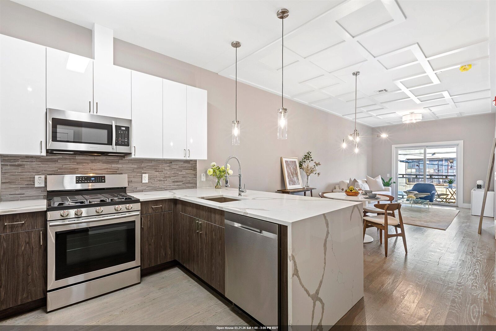 Property Photo:  313 Pine St 205  NJ 07304 